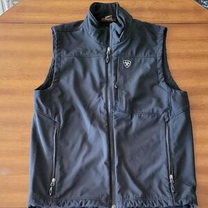 Ariat Men's Dark Gray Softshell Vest